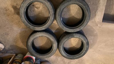 Лот: 16667733. Фото: 1. Шины зимние Bridgestone. Шины