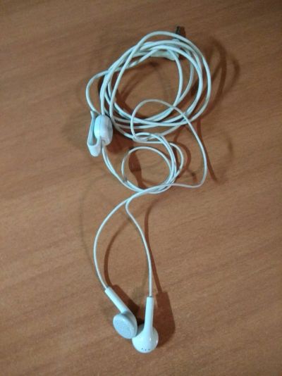 Лот: 11251767. Фото: 1. Гарнитура наушники Nokia. Красноярск