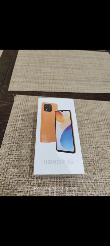 Лот: 20289614. Фото: 1. Смартфон Honor X5 2/32gb. Смартфоны