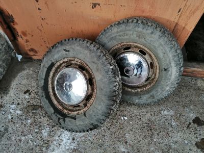 Лот: 18604433. Фото: 1. 2 колеса R13 ВАЗ. Шины на дисках