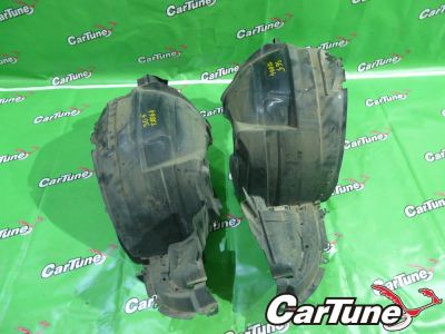Лот: 10597969. Фото: 1. подкрылок F subaru forester SG5... Кузов