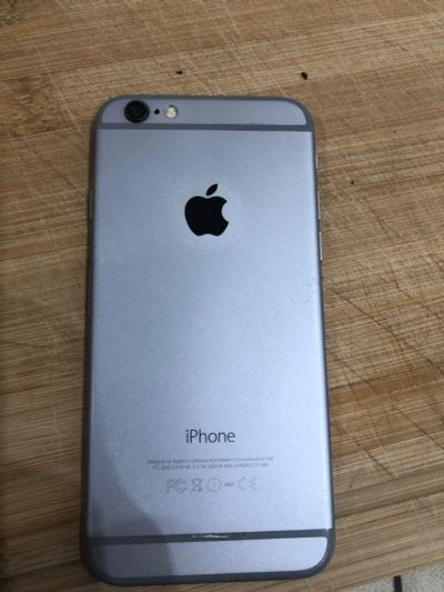 Лот: 19252628. Фото: 1. iPhone 6. Смартфоны