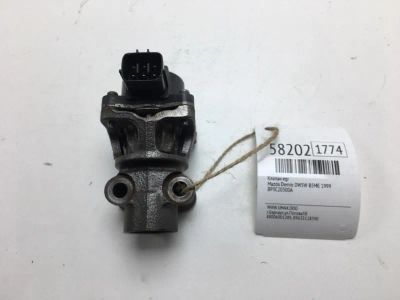 Лот: 20399229. Фото: 1. Клапан EGR Mazda Demio 2002 BP3C20300A... Двигатель и элементы двигателя