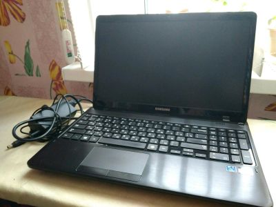 Лот: 11276872. Фото: 1. Ноутбук Samsung. Ноутбуки
