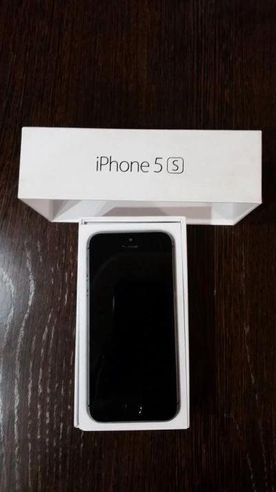 Лот: 8854296. Фото: 1. Смартфон Apple iPhone 5s 16 GB... Смартфоны