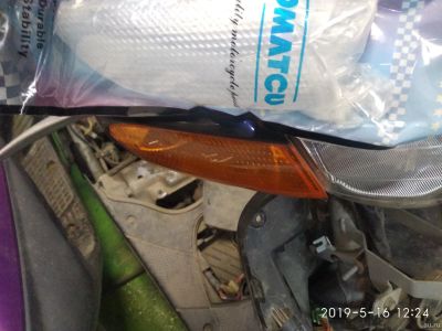 Лот: 13754817. Фото: 1. Suzuki lets стекла поворотов передние. Запчасти