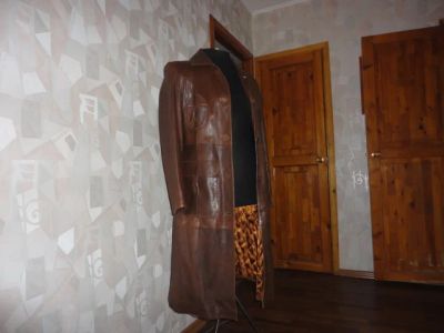 Лот: 3754839. Фото: 1. Плащ кожанный. Верхняя одежда