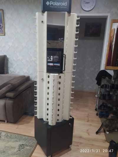 Лот: 18850722. Фото: 1. Стойка для очков Полароид оригинальная... Очки