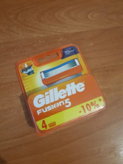 Лот: 14799619. Фото: 1. Сменные кассеты для бритья Gillette... Укладка и стрижка волос, бритьё, эпиляция