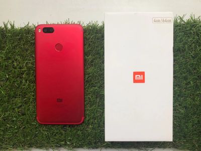 Лот: 12097542. Фото: 1. Смартфон Xiaomi MI 5X (MI A1... Смартфоны