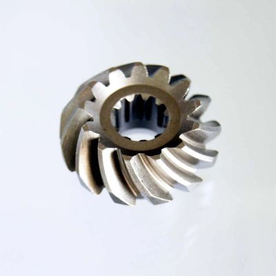 Лот: 21367576. Фото: 1. Шестерня пиньон Tohatsu 9.9-18... Запчасти для лодок, катеров, лодочных моторов