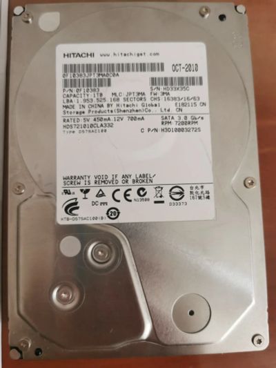 Лот: 24399410. Фото: 1. HDD диск Hitachi 1Tb. Жёсткие диски (HDD)