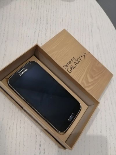 Лот: 16681604. Фото: 1. Galaxy s4. Смартфоны