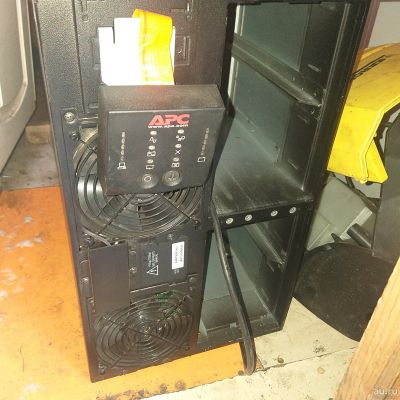 Лот: 17269710. Фото: 1. Apc surt8000xli. Другое (компьютеры, оргтехника, канцтовары)