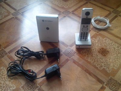 Лот: 3117349. Фото: 1. Радиотелефон Motorola Motoliyn... DECT и радиотелефоны