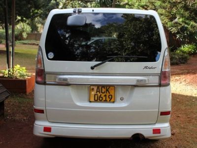 Лот: 8043501. Фото: 1. Запчасти и Тюнинг на Nissan Serena... Авто в разбор