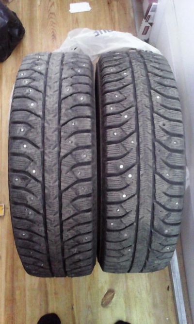 Лот: 4605857. Фото: 1. 2 колеса 185/65/R15 Bridgestone... Шины