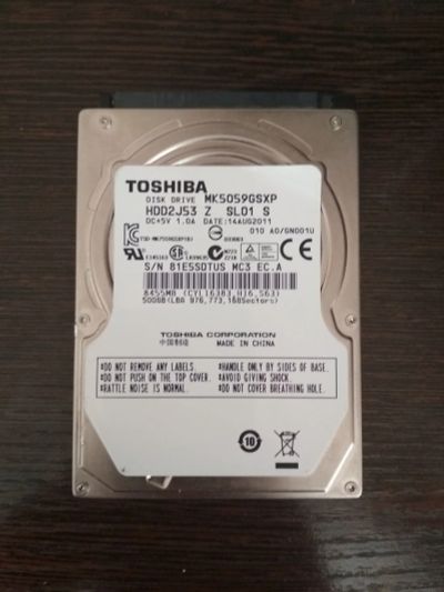 Лот: 14616460. Фото: 1. Винчестер Toshiba MK5059GSXP 500... Жёсткие диски (HDD)