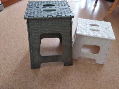 Лот: 13947621. Фото: 1. Табурет складной. Другое (хозтовары)