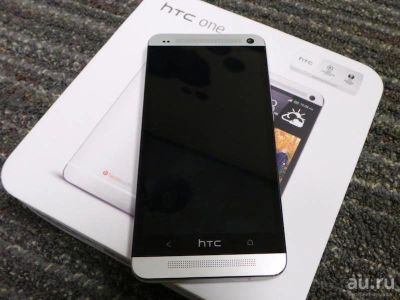 Лот: 7085701. Фото: 1. htc one m7 32gb lte silver. Смартфоны