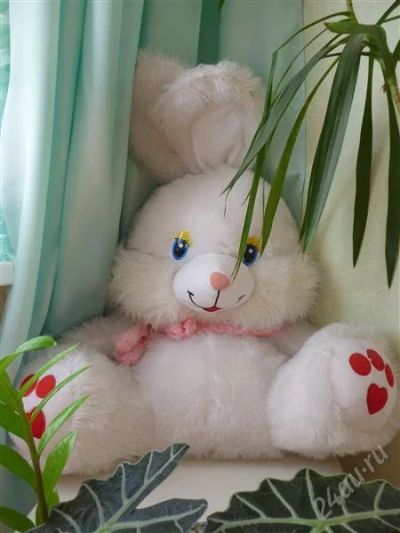 Лот: 2036697. Фото: 1. Огромный белый заяц в подарок... Фигурки, статуэтки
