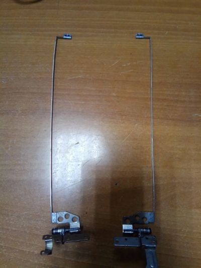 Лот: 17307077. Фото: 1. Петли от ноутбука Sony svf15a1s9rb... Стойки, направляющие