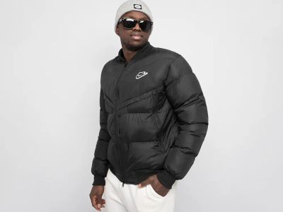 Лот: 24978546. Фото: 1. Куртка Nike. Верхняя одежда