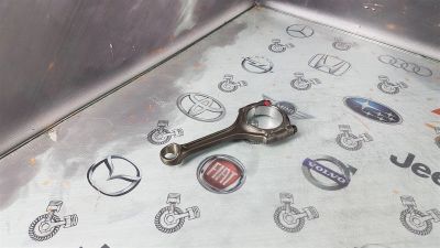 Лот: 23586462. Фото: 1. Шатун Jeep Grand Cherokee EHD... Двигатель и элементы двигателя