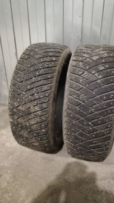 Лот: 12674832. Фото: 1. 2 колеса Goodyear UltraGrip Ice... Шины