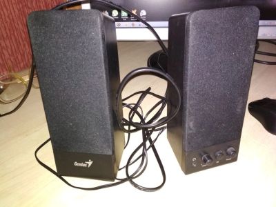 Лот: 14574126. Фото: 1. Колонки компьютерные Genius SP-S200. Акустические системы