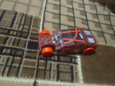 Лот: 23061695. Фото: 1. Машинки Hot Wheels. Машины и техника