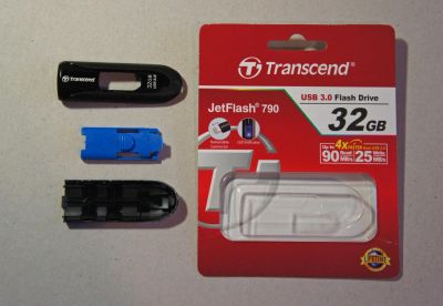 Лот: 5019297. Фото: 1. Корпус Transcend JetFlash 790. Другое (носители информации)