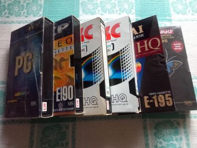 Лот: 25194473. Фото: 1. Видеокассеты тип VHS 195 мин б... Видеомагнитофоны