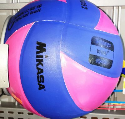 Лот: 11765600. Фото: 1. Мяч волейбольный Mikasa. Мячи, ракетки, шайбы, клюшки