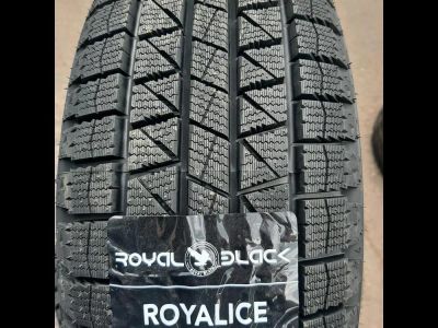 Лот: 24387974. Фото: 1. Зимняя резина 185/55 R-15 "Royal... Шины