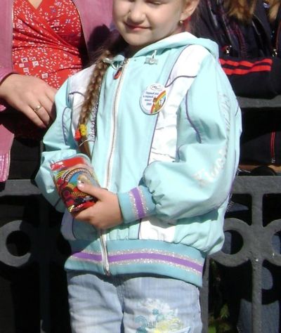 Лот: 3942299. Фото: 1. Классная ветровка для девочки... Верхняя одежда