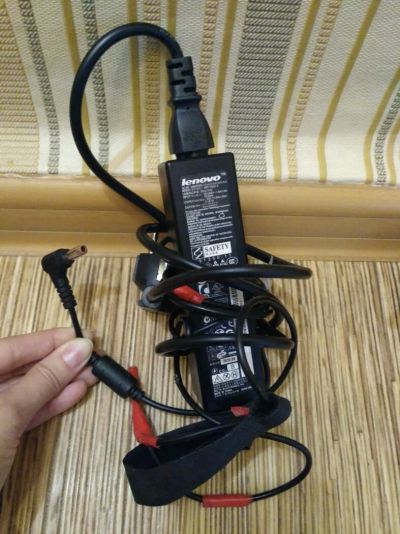 Лот: 11256122. Фото: 1. Блок питания Lenovo. Зарядные устройства, блоки питания для бытовой техники