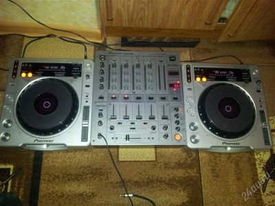 Лот: 1369994. Фото: 1. Продам Pioneer Cdj 800mkII (2... Другое (музыкальные инструменты и оборудование)