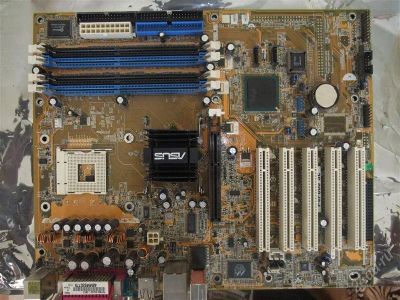 Лот: 1628910. Фото: 1. ASUS P4P800 SE Intel 865PE, 1xS478... Материнские платы