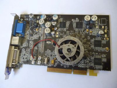 Лот: 7723378. Фото: 1. Видеокарта Radeon 9600Pro 128... Видеокарты