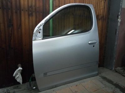 Лот: 11059659. Фото: 1. Передняя левая дверь от фунтика... Кузов