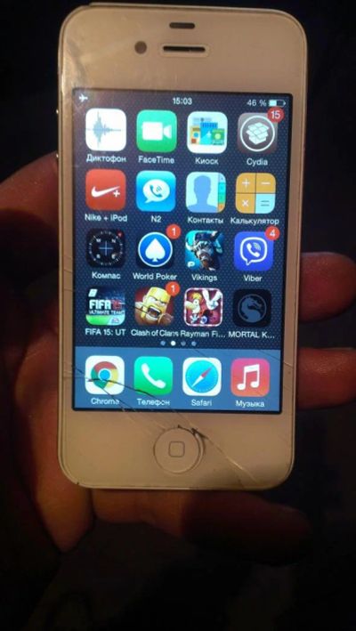 Лот: 6432597. Фото: 1. iphone 4 white 16gb оригинал... Смартфоны