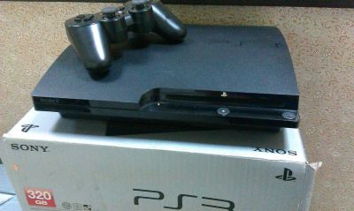Лот: 3711126. Фото: 1. PS3, 320 Gb. Игровые приставки, консоли