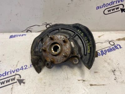 Лот: 21713595. Фото: 1. поворотный кулак Toyota Avensis... Двигатель и элементы двигателя