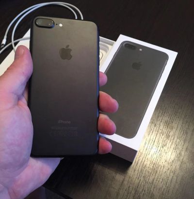 Лот: 11247957. Фото: 1. iPhone 7 Plus на гарантии. Смартфоны