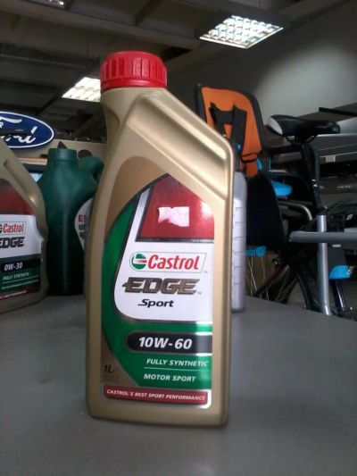 Лот: 5282912. Фото: 1. Масло Castrol Edge 10w60 1л. Масла, жидкости