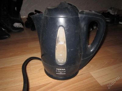 Лот: 1212562. Фото: 1. Чайник Tefal Хороший но отключается. Чайники, кофемашины, кулеры