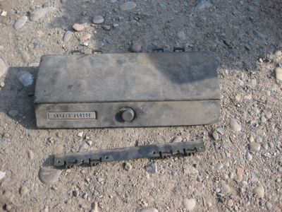 Лот: 16225674. Фото: 1. . Крышка бардачкка 2105 , 2107... Салон
