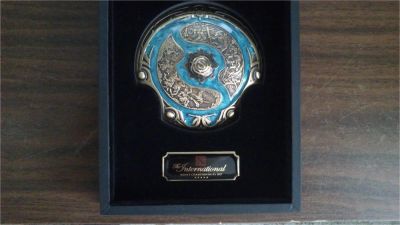 Лот: 11337537. Фото: 1. Aegis of champions 2017 Dota 2. Другое (значки, медали, жетоны)