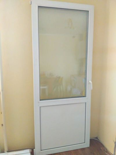 Лот: 14325130. Фото: 1. Дверь пластиковая. Замки